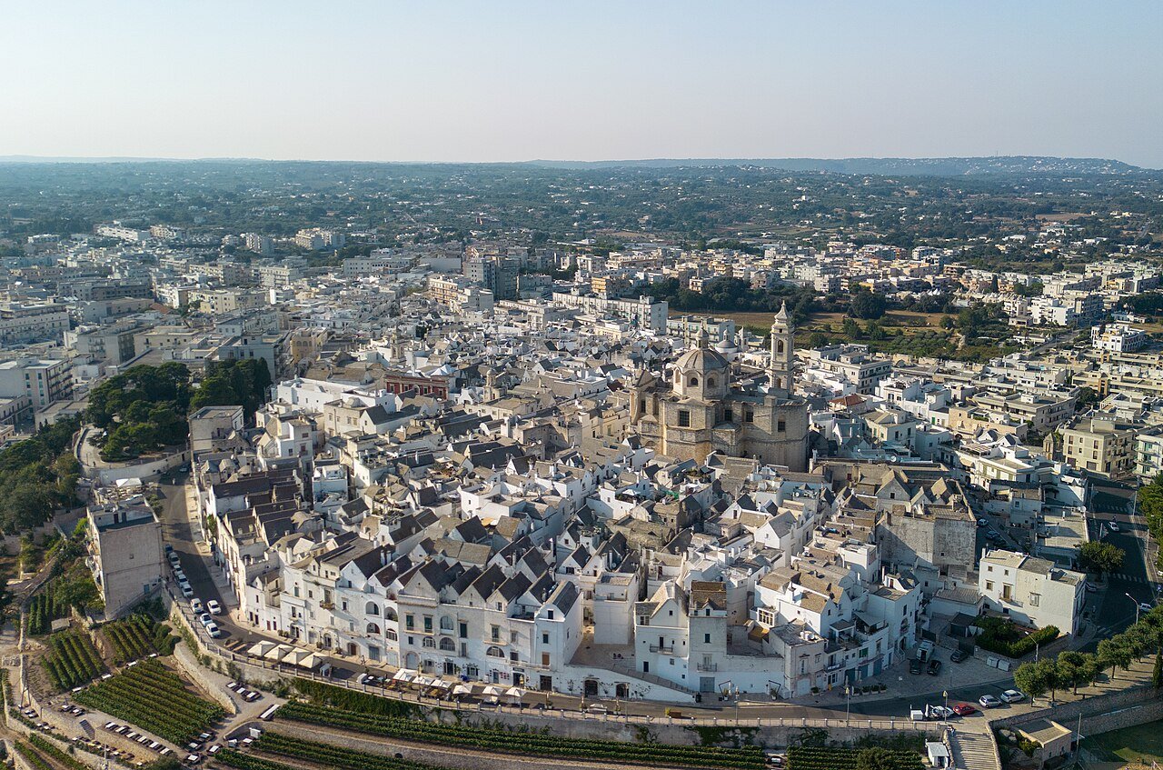 Anello gravel della Valle d'Itria tra trulli e muretti