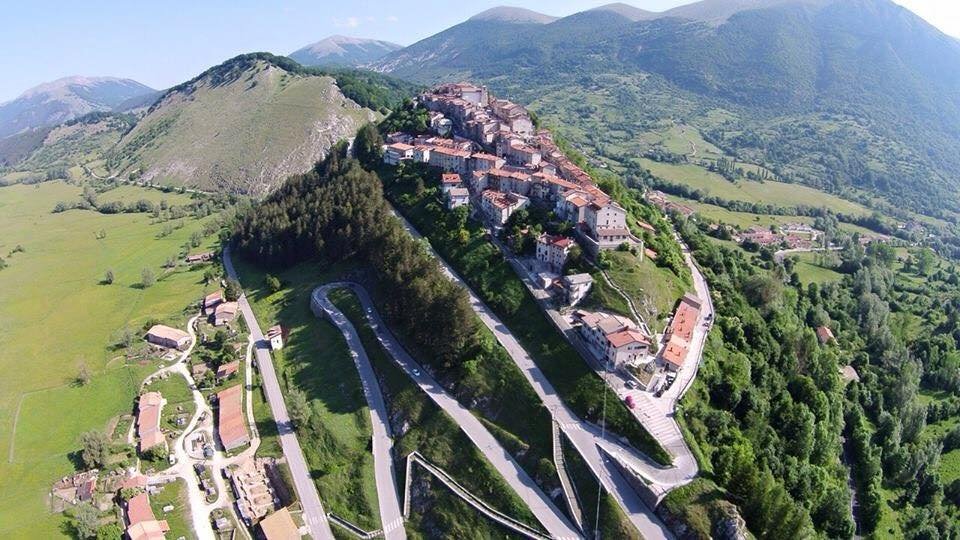 Borghi e sentieri della Valle di Comino ai piedi del Parco d'Abruzzo