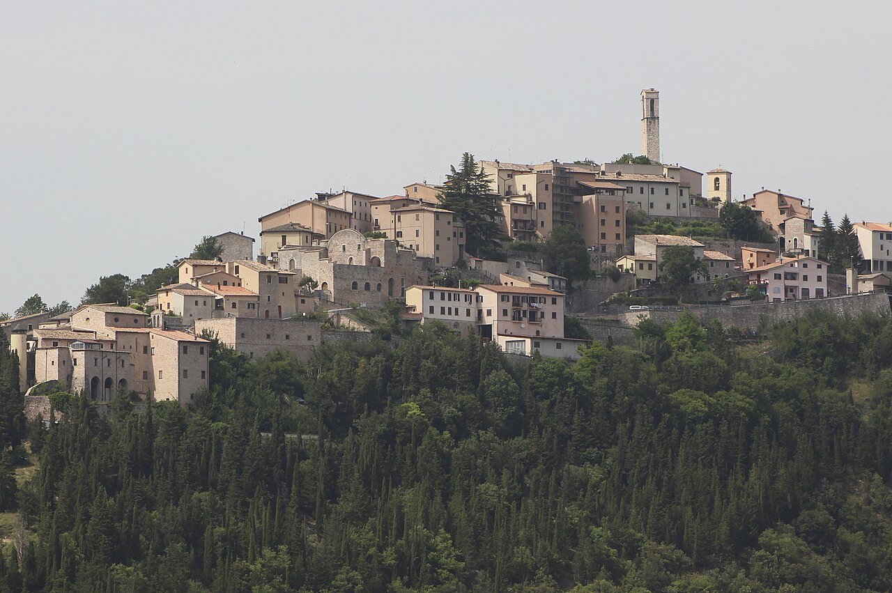 Ciclabile Spoleto-Norcia sull'ex ferrovia delle gallerie