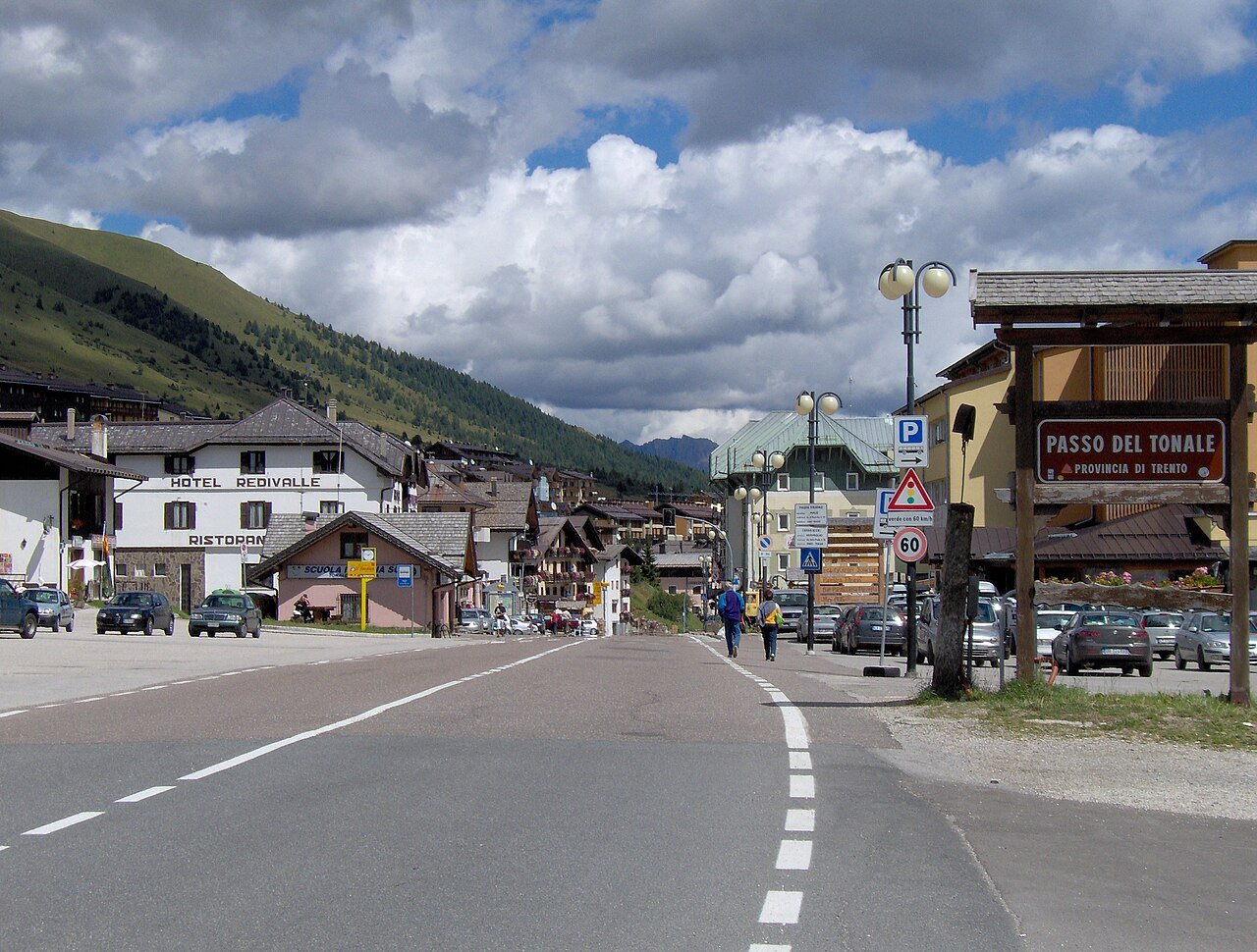 Ciclovia dell'Oglio dal Passo del Tonale al Po