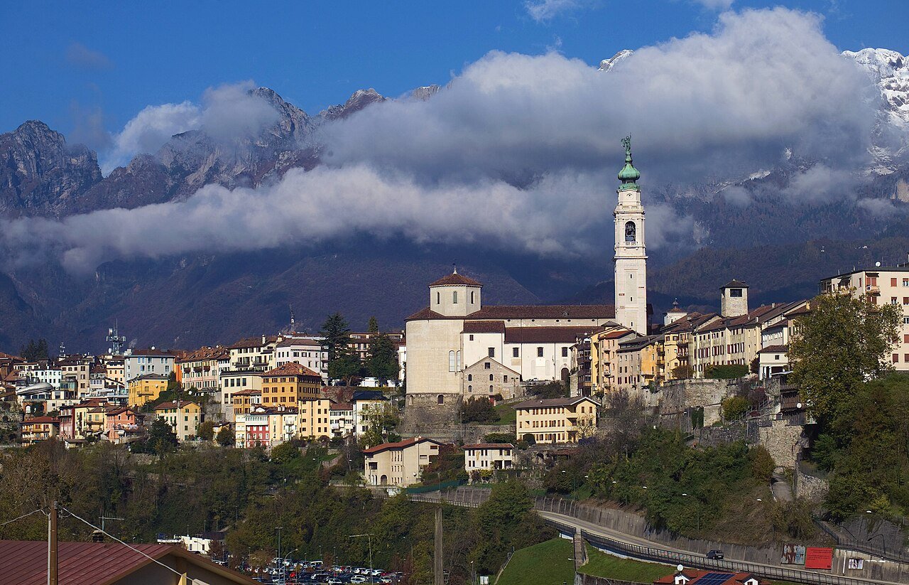 Come arrivare a Belluno: treno, aereo, auto e bus (Belluno, Veneto, Italia)