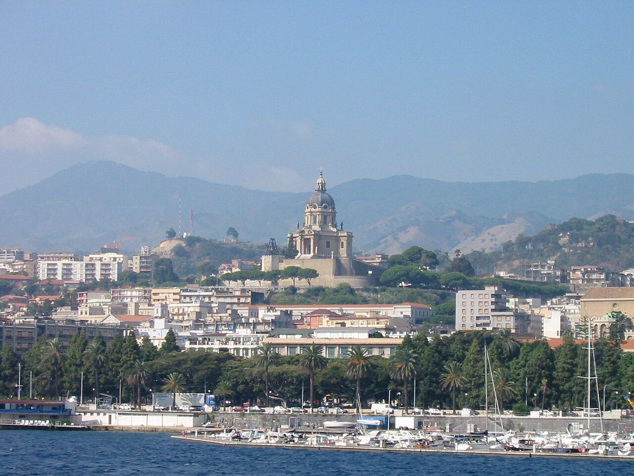 Come arrivare a Messina: guida completa ai trasporti