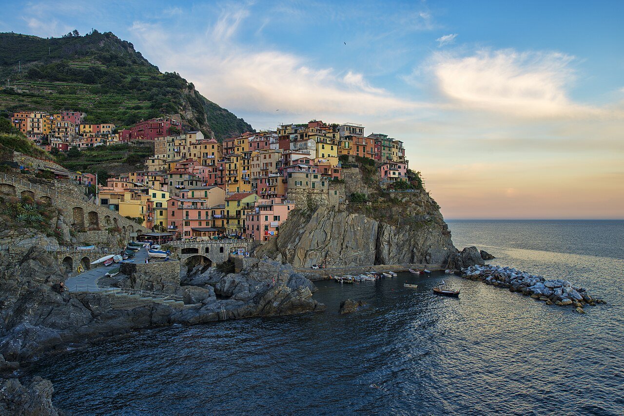 Was in Manarola in 2 Tagen sehen: kompletter Reiseplan zwischen Meer, Weinbergen und Wanderwegen