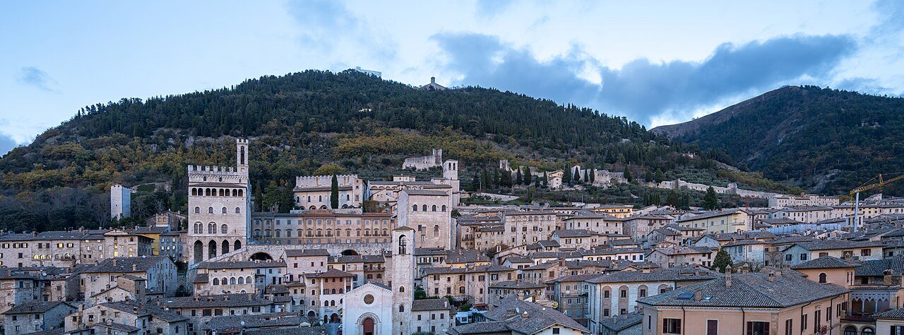 Wo übernachten in Gubbio: Zonen, Unterkünfte und praktische Tipps (Gubbio, Umbria, Italia)