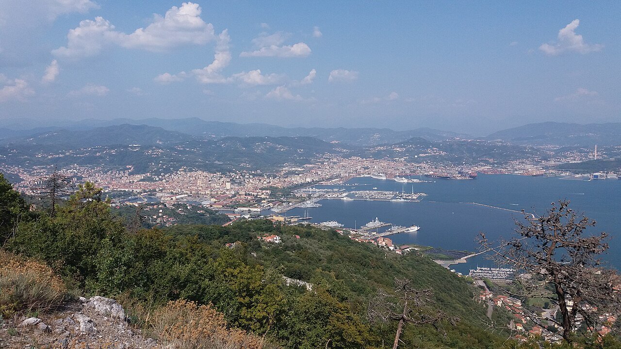 Essen in La Spezia: Farinata, Miesmuscheln und die Aromen des Golfs