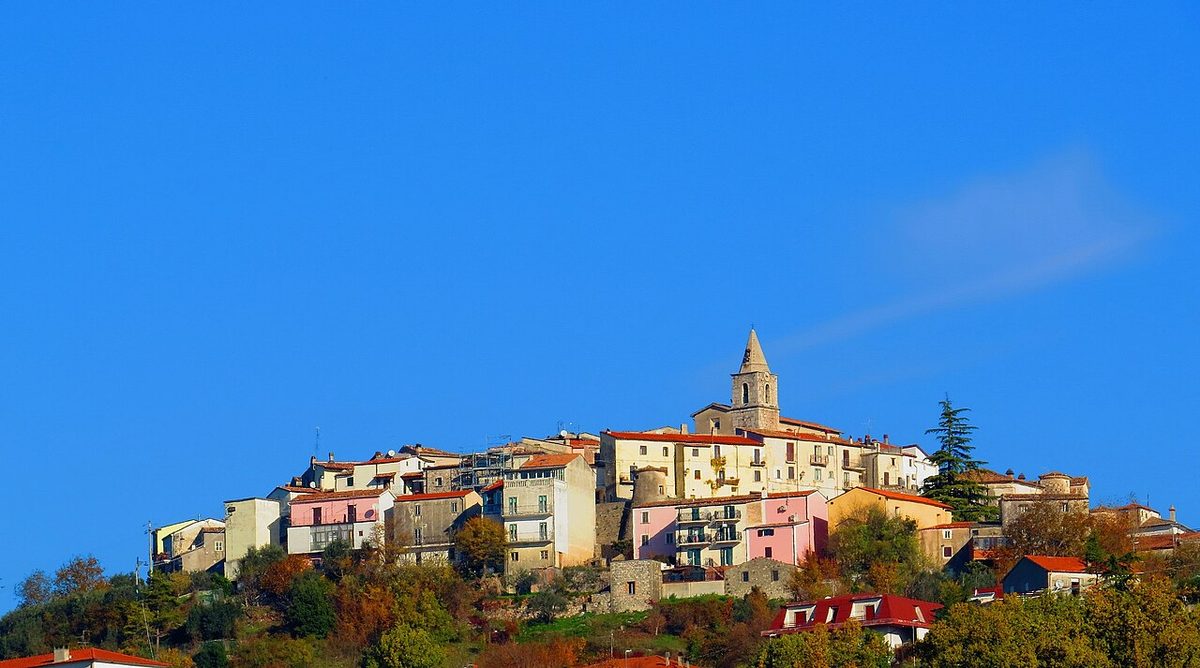 Fornelli: la città dell'olio e delle sette torri tra i monti di Isernia