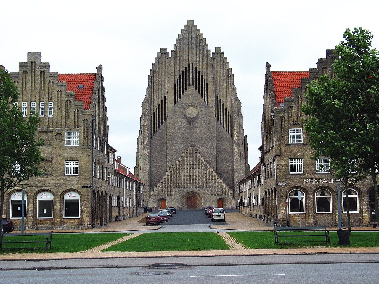 Grundtvigs Kirke: la chiesa-organo di mattoni gialli nel quartiere Bispebjerg di Copenaghen