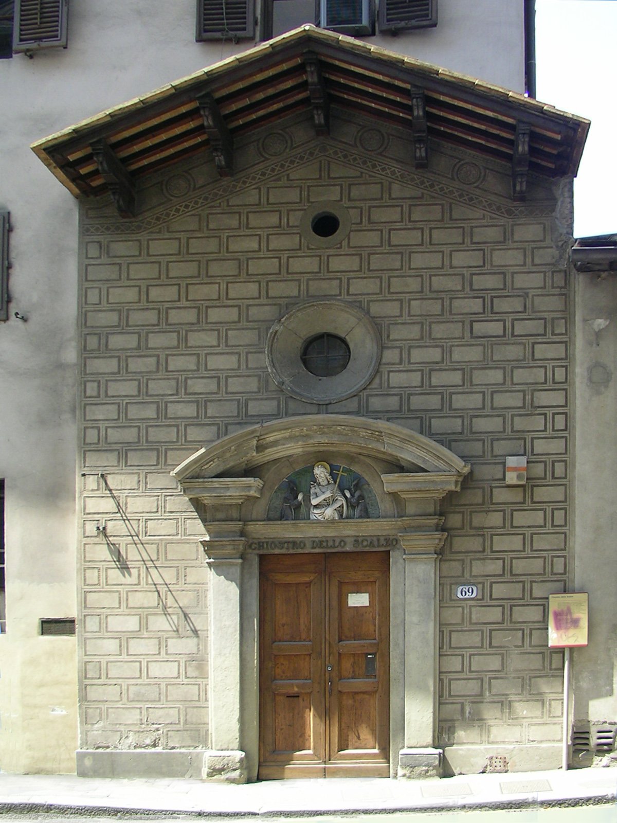 Il Chiostro dello Scalzo: un capolavoro in bianco e nero nel cuore di Firenze