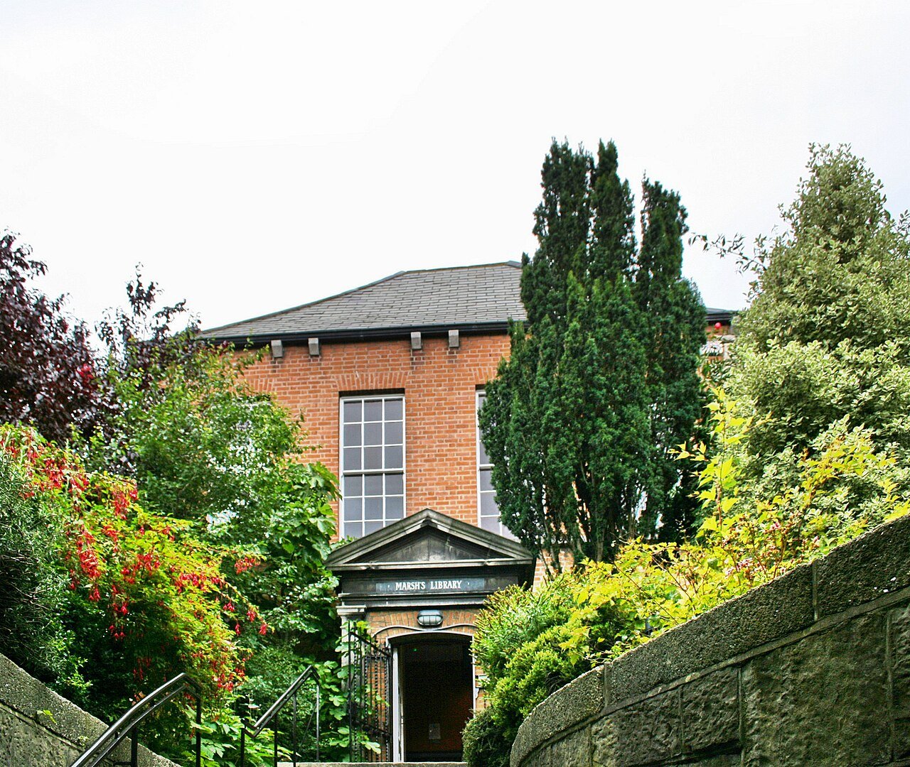 Marsh's Library: la prima biblioteca pubblica d'Irlanda accanto a San Patrizio, a Dublino