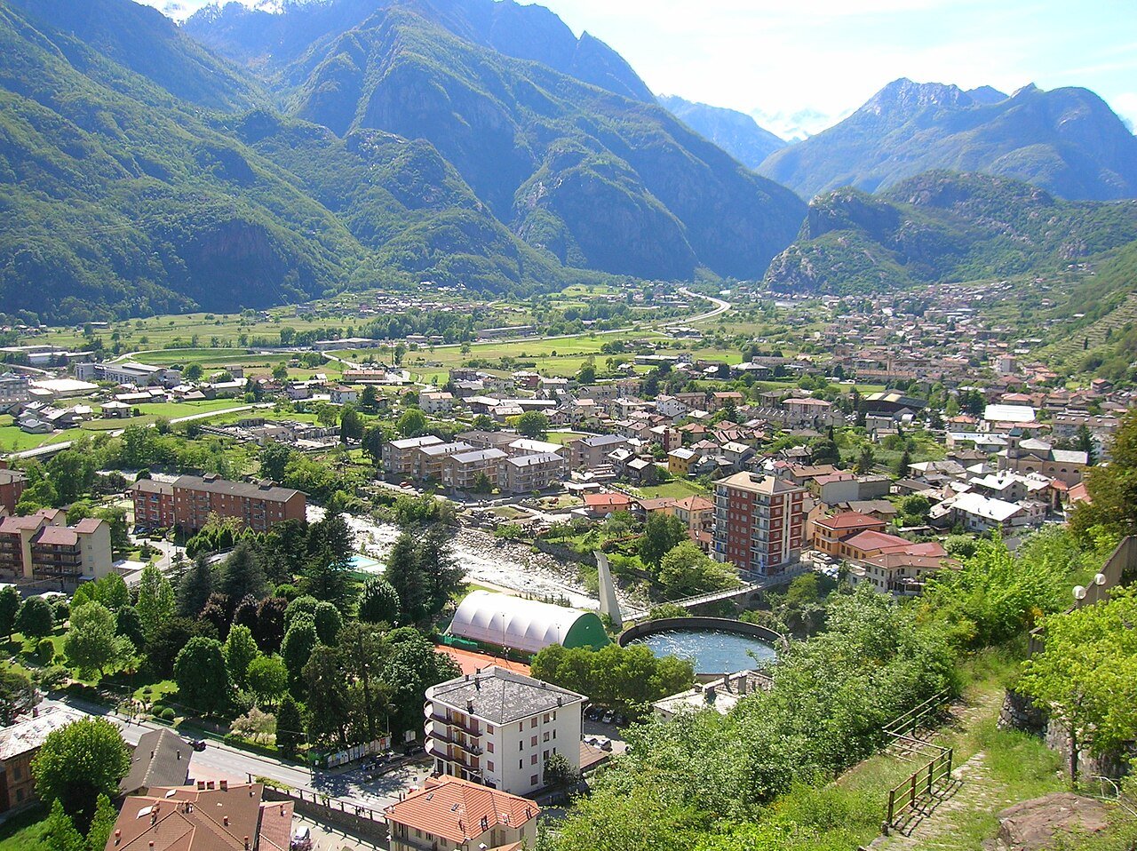 Pont-Saint-Martin: il ponte romano che duemila anni non hanno scalfito