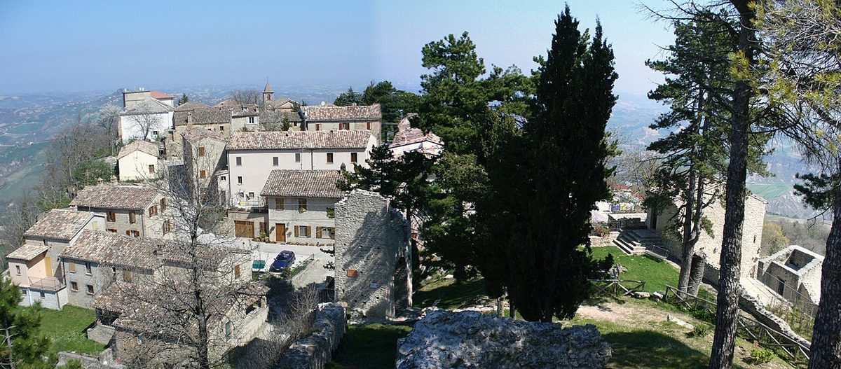 Smerillo, il paese sospeso tra cielo e Sibillini