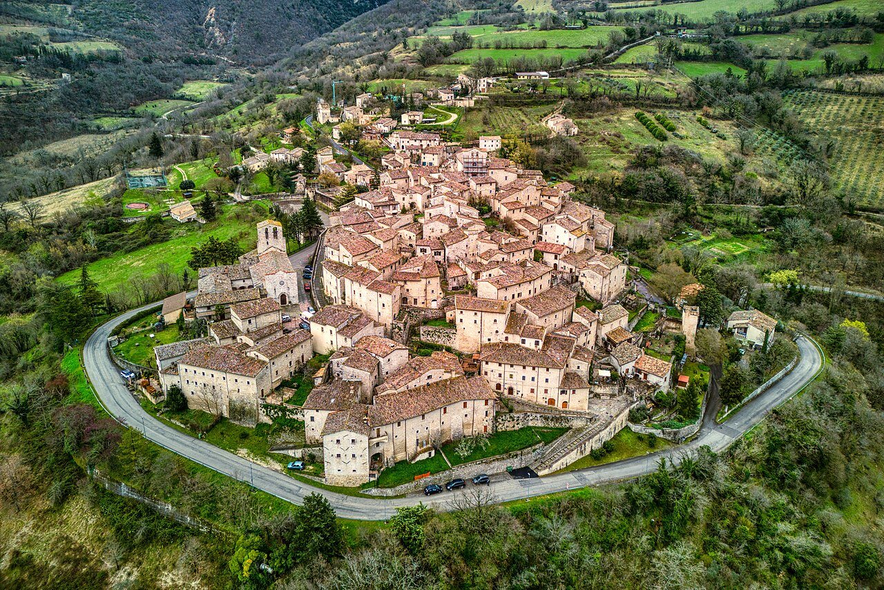 Vallo di Nera, il silenzio di pietra della Valnerina