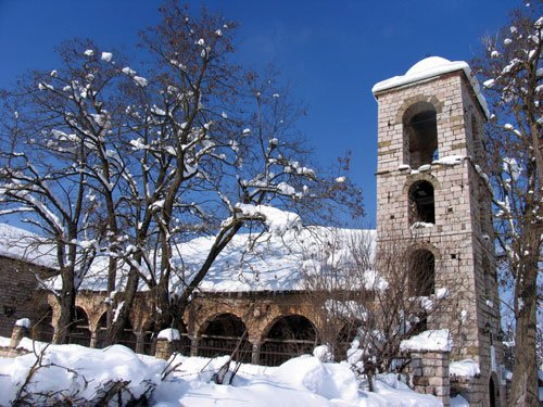 Voskopojë, il villaggio albanese con le chiese affrescate più belle dei Balcani
